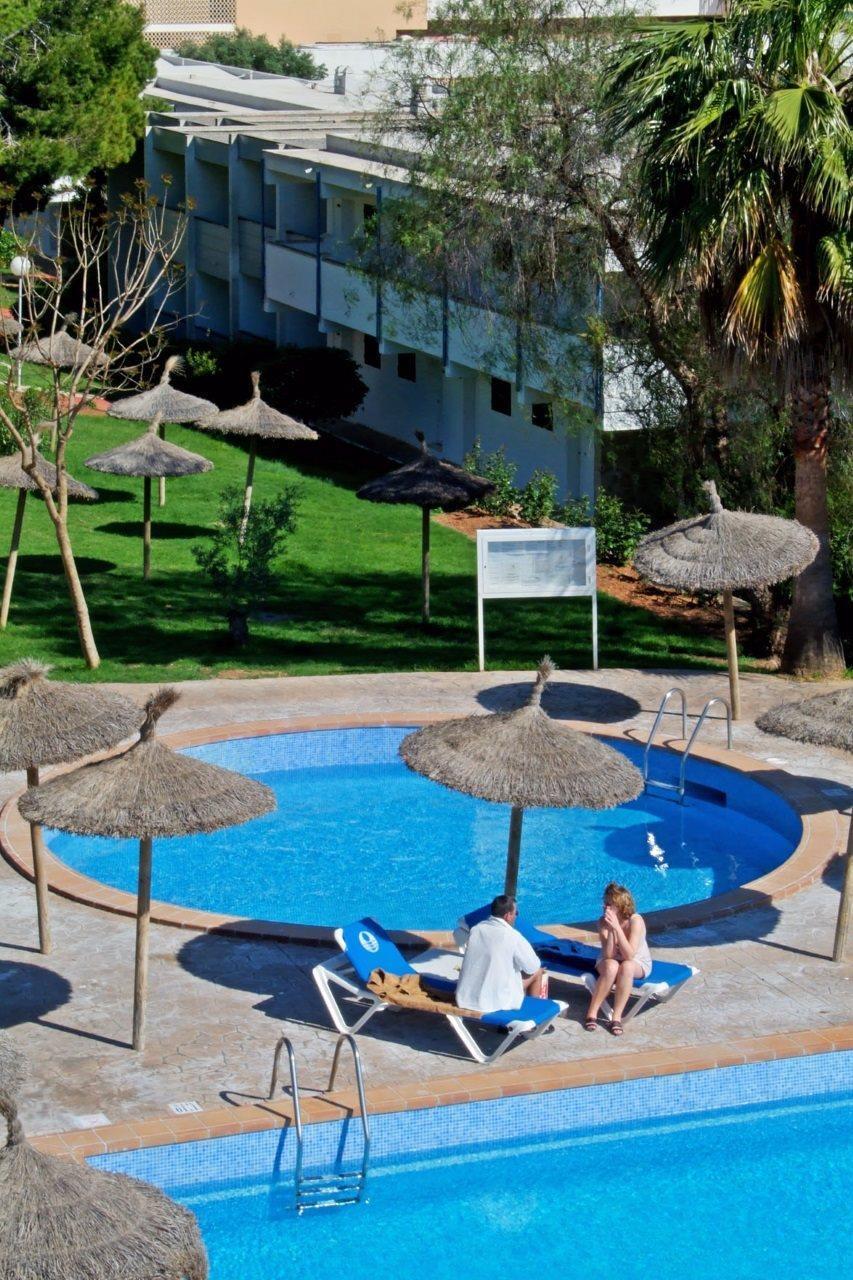 Hôtel Complejo Calas De Mallorca Extérieur photo